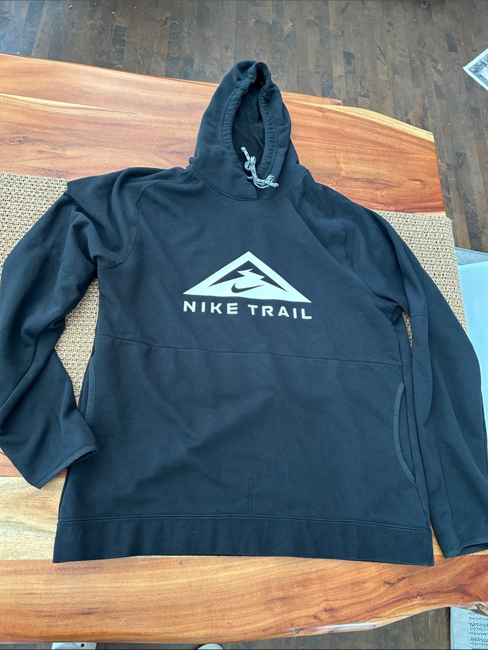 Nike Trail Black and White Hoodie Size Large